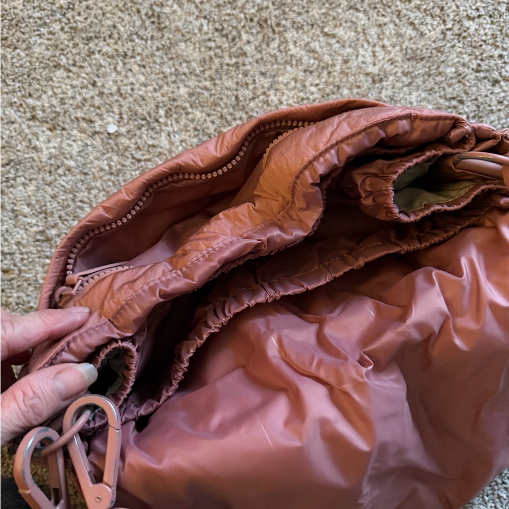 Calpak Dusty Rose Quilted Baby Bag - Picture 3 of 10